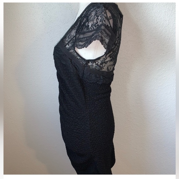 NWOT Free People Lace Envy Bodycon Mini Dress Size Medium - Picture 8 of 14